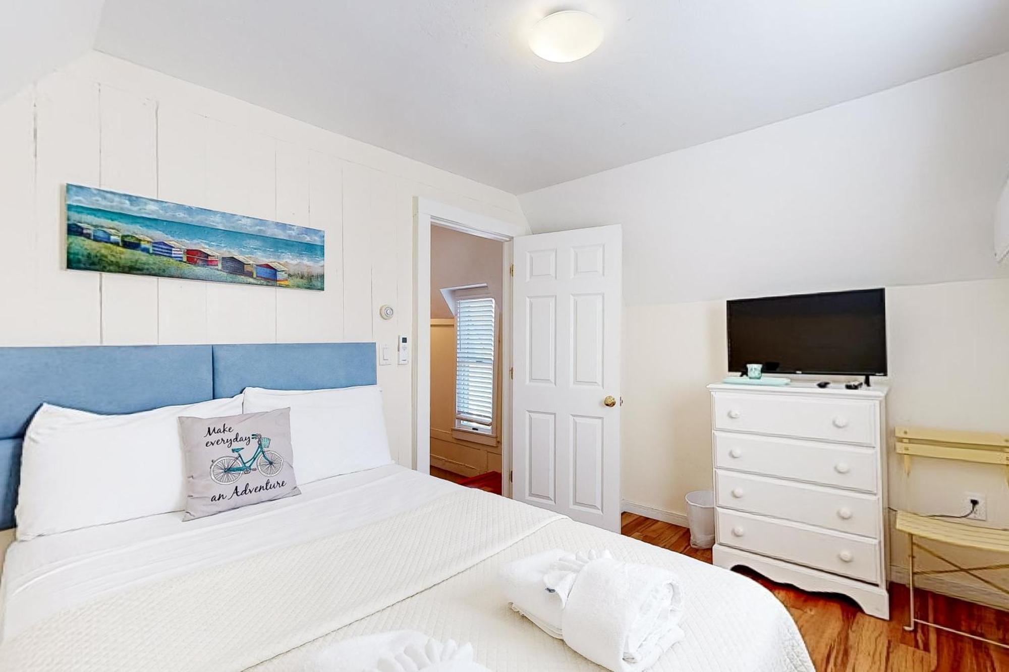 Oak Bluffs Cottage ภายนอก รูปภาพ